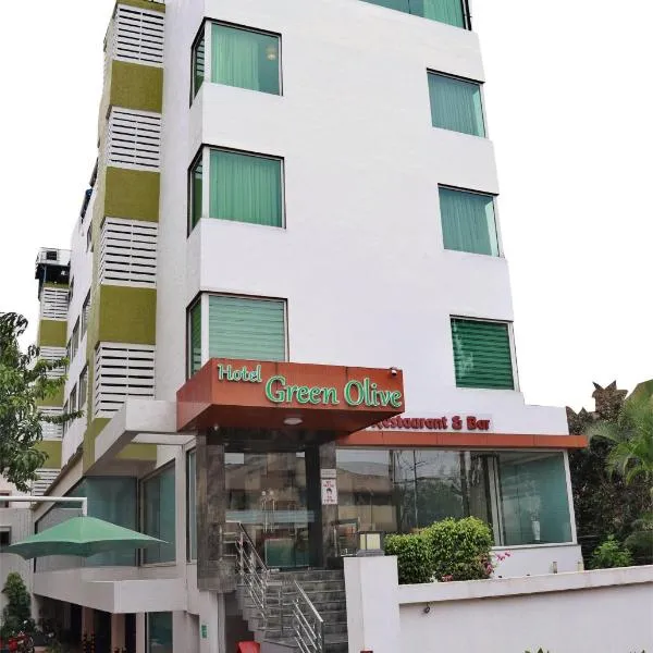 Hotel Green Olive, hotel en Daulatābād