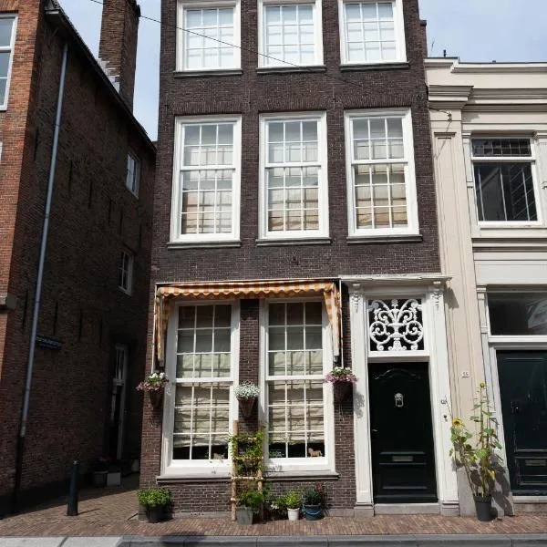 BenB FirstClassEnglish, hotel di Dordrecht