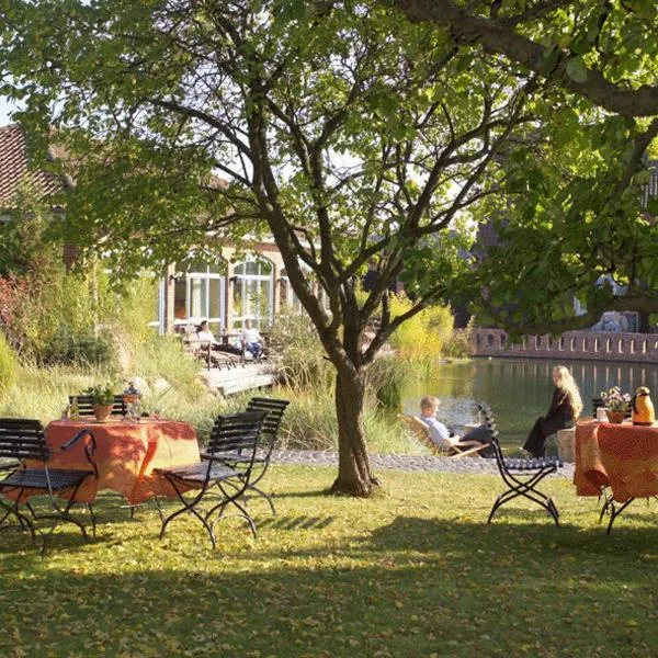 Hotel Alte Straßenmeisterei, hotel din Cismar