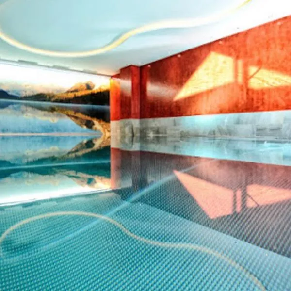 Biancas Luxury Apartment close Ischgl Spa & Pool ganze Ferienwohnung, hotel em Kappl