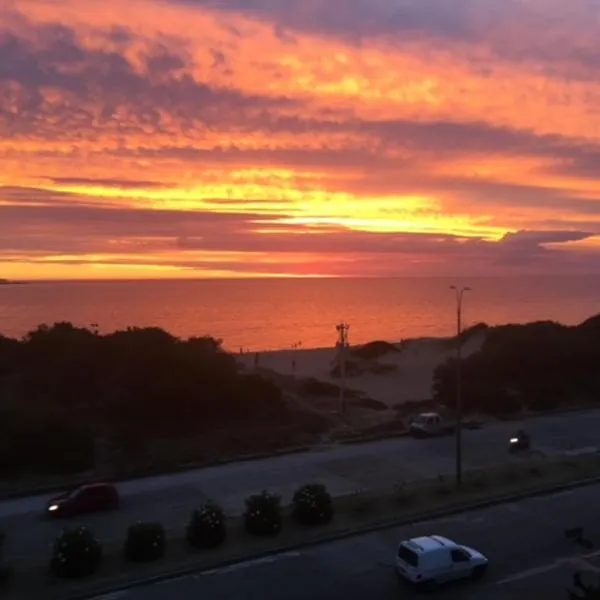 La Mejor Playa de Punta del Este"Edificio Costanero", khách sạn ở Punta del Este