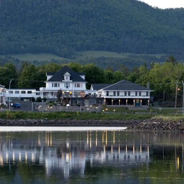 Hôtel Aquamer, hotell i Carleton sur Mer