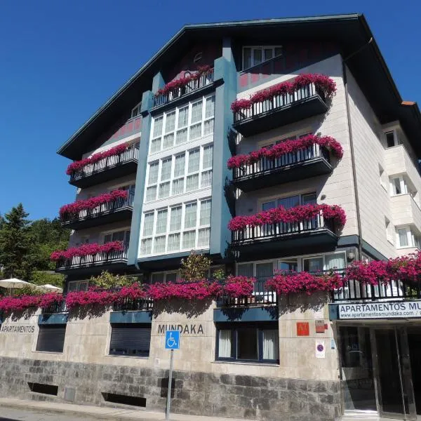 Apartamentos Mundaka, hótel í Bakio