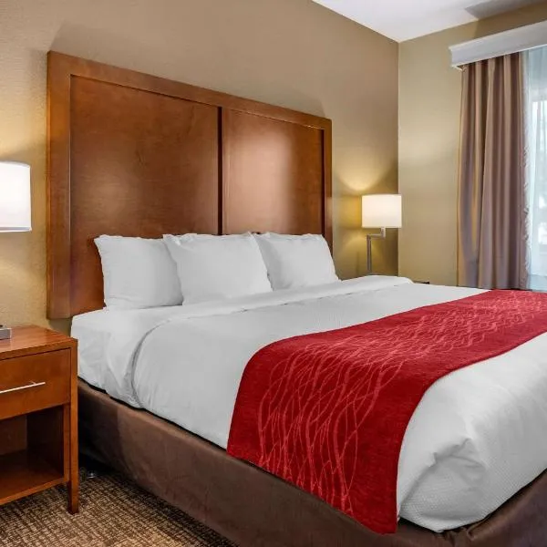 Comfort Inn La Porte, khách sạn ở Michigan City