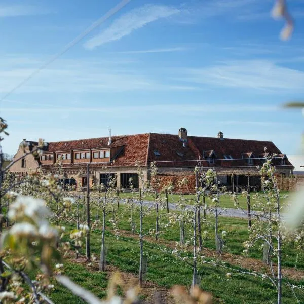 Hoeve Roosbeek, hotel v mestu Hasselt