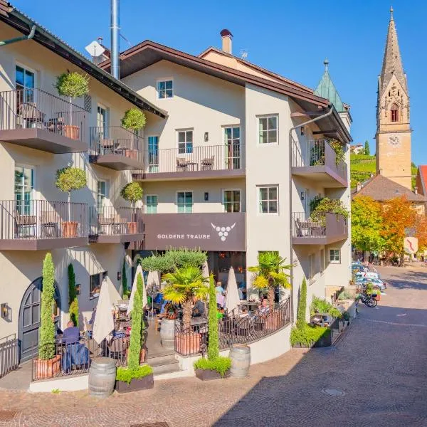 Hotel Goldene Traube, hotel v mestu Bolzano