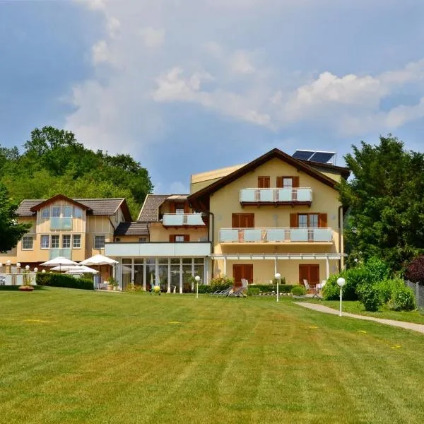 Seehotel Paulitsch, hotel u gradu 'Velden am Wörthersee'