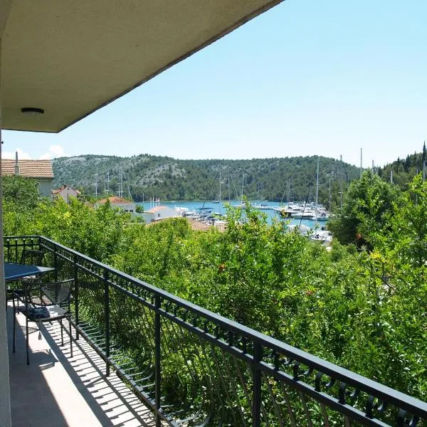 Skradin में, होटल Apartments & Rooms Formenti