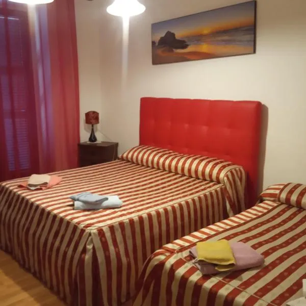 Holiday House Ginevra, hotel in Formia