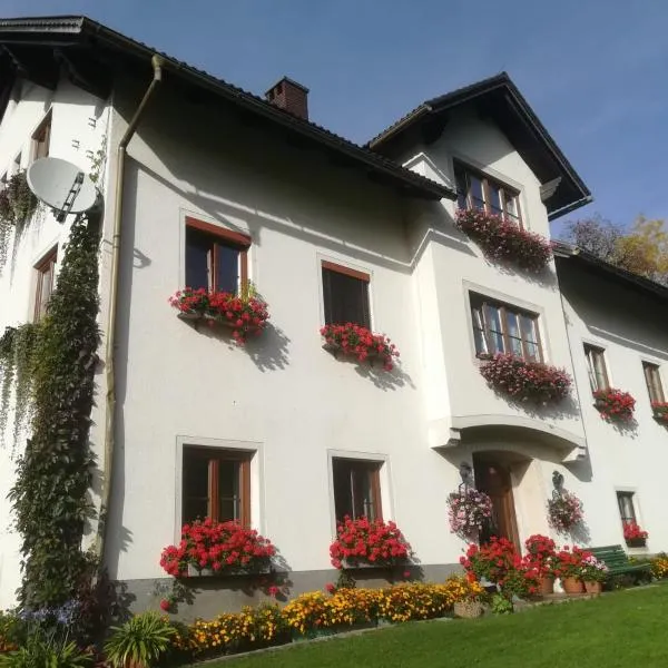 Bauernhof Plachl, hotel v destinaci Göstling an der Ybbs