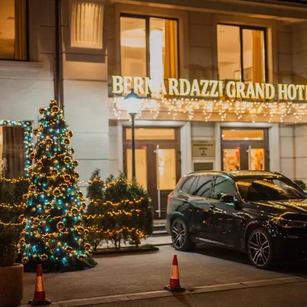 Bernardazzi Grand Hotel, hotel Kisjenőben