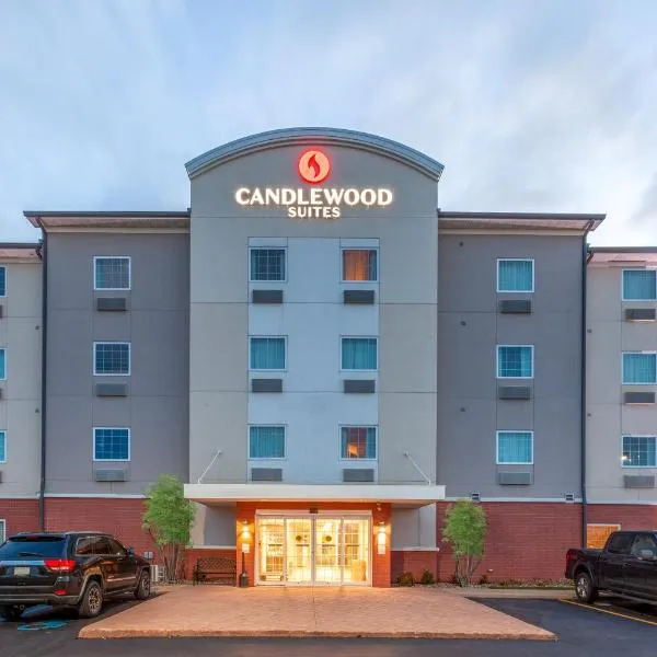 Candlewood Suites Kalamazoo, an IHG Hotel, khách sạn ở Kalamazoo