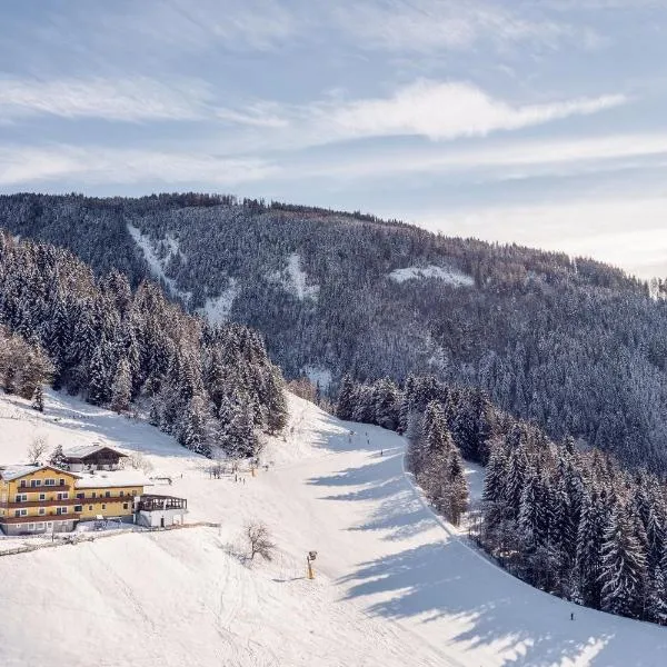 Alpendorf Hotel Stern, hôtel à Sankt Johann im Pongau