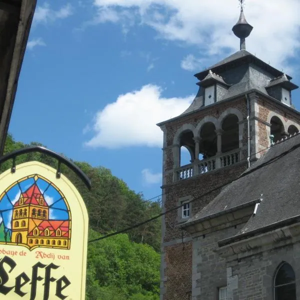 Claire de Meuse Cozy apartment Detox with river and hills, hotel in Anhée