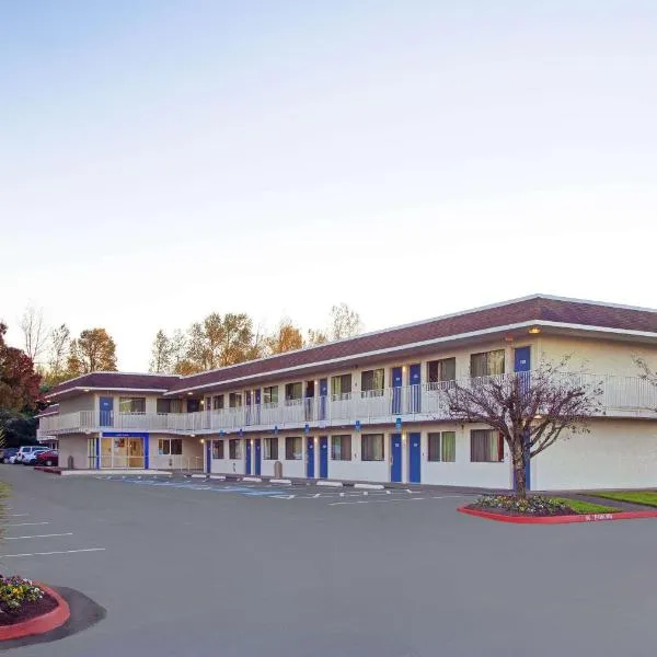 Motel 6-Troutdale, OR - Portland East, hotell i Washougal