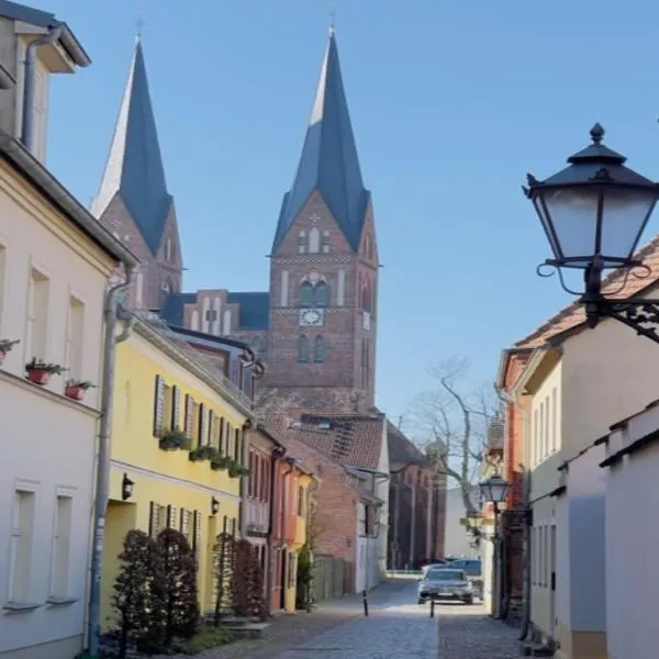 Ferienwohnung Kleinod, hotell i Neuruppin