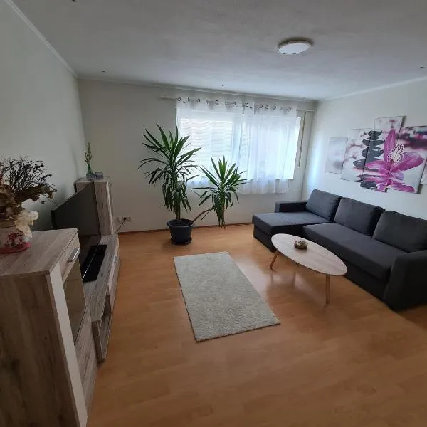 Ferienwohnung Cimen, khách sạn ở Grafschaft-Birresdorf