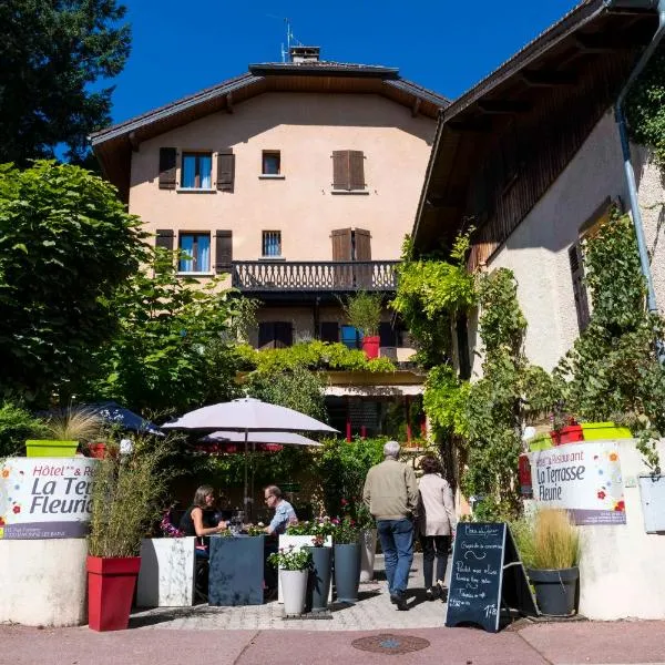 La Terrasse Fleurie, Logis, Hôtel et Restaurant: Annemasse şehrinde bir otel