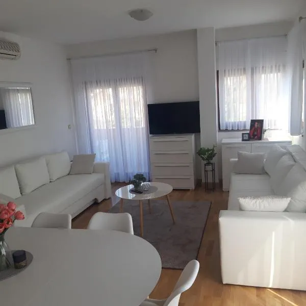 Marys Home Apartment Međugorje, готель у місті Меджугор'є