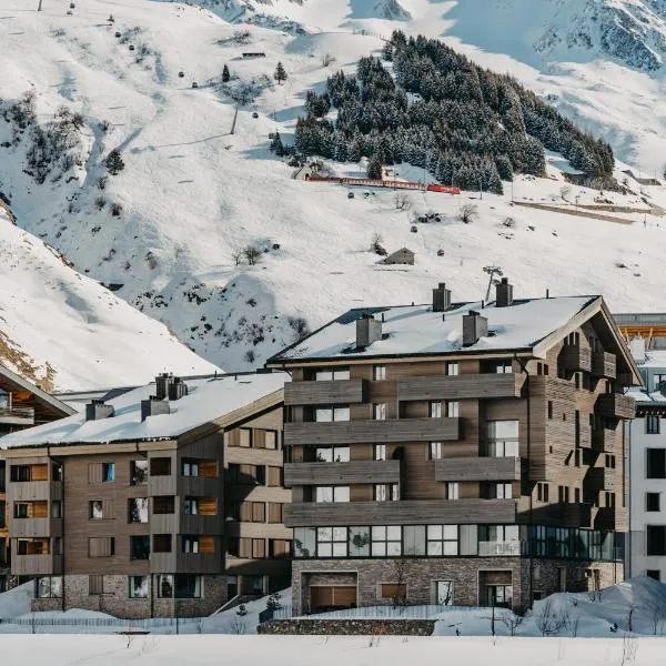 Andermatt Alpine Apartments, hotel em Sedrun