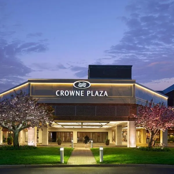 Crowne Plaza Providence-Warwick (Airport), an IHG Hotel, hotel en Warwick