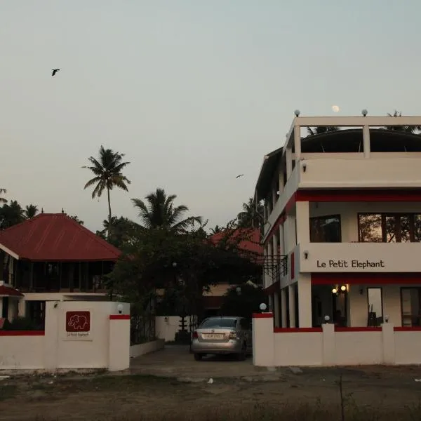 Petit Elephant, hotel din Cherai Beach