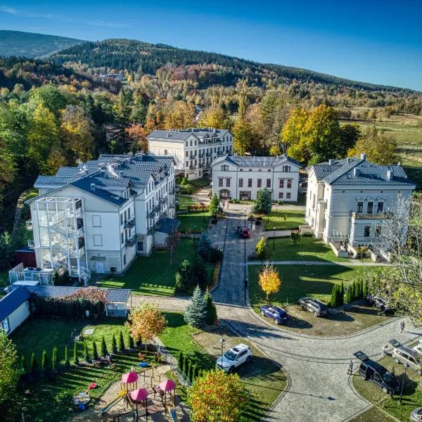 Cottonina Hotel & Mineral SPA Resort, hotel din Leśna