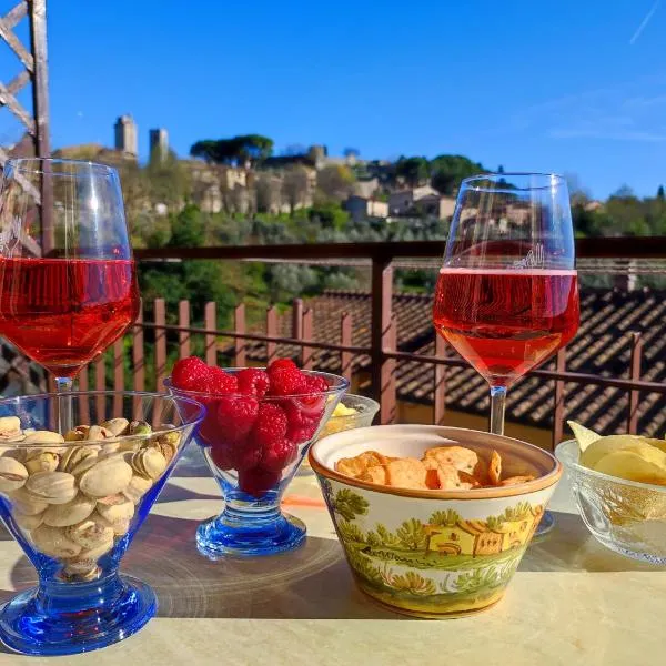 Lovely Balcony San Gimignano Apartments, ξενοδοχείο San Gimignano