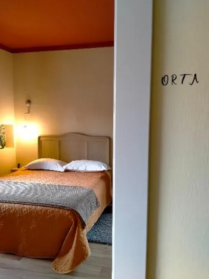 Viesnīca B&B Tra i Laghi pilsētā Baveno