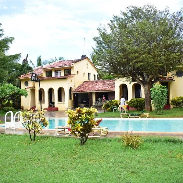 Chrystal Palace Resort Malindi, hotel u gradu Malindi