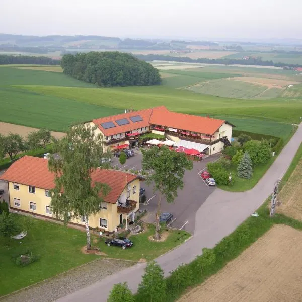 Pension Weinbauer, hotel a Hofkirchen im Traunkreis