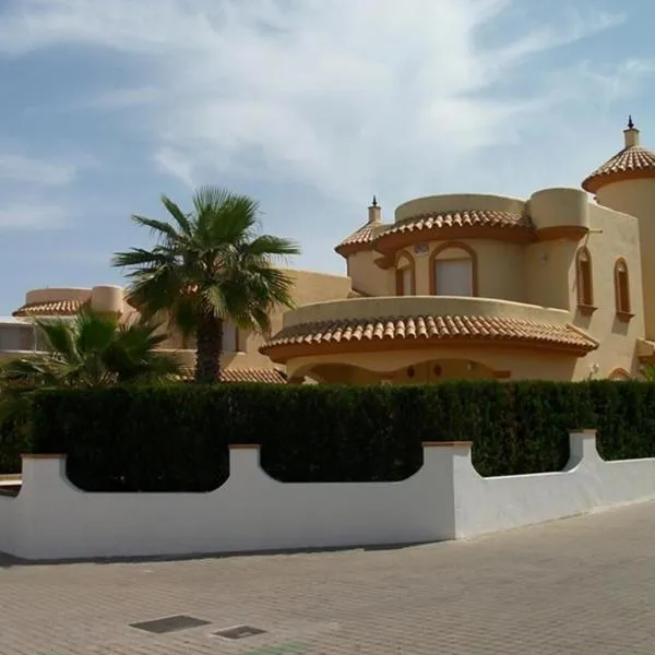 Luxury villa, hotel sa Islantilla