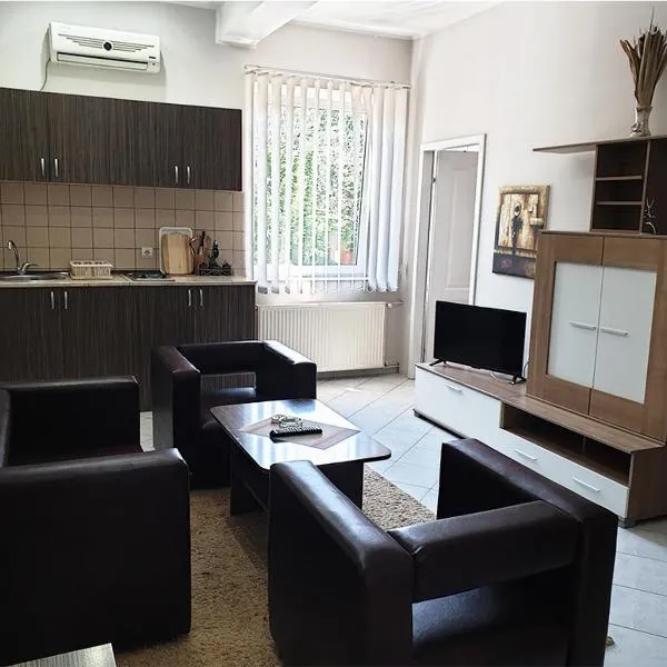 ATRIJUM apartmani Apatin, hotel in Sombor