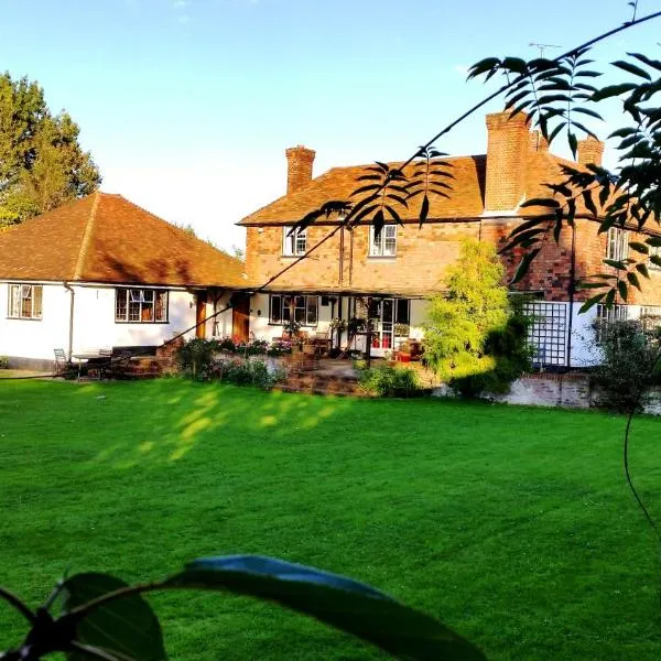 Viesnīca Iffin Farmhouse pilsētā Kenterberija