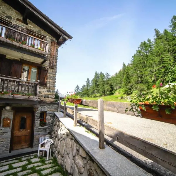 Antica casa di montagna Maison Bovard, hotel en Courmayeur