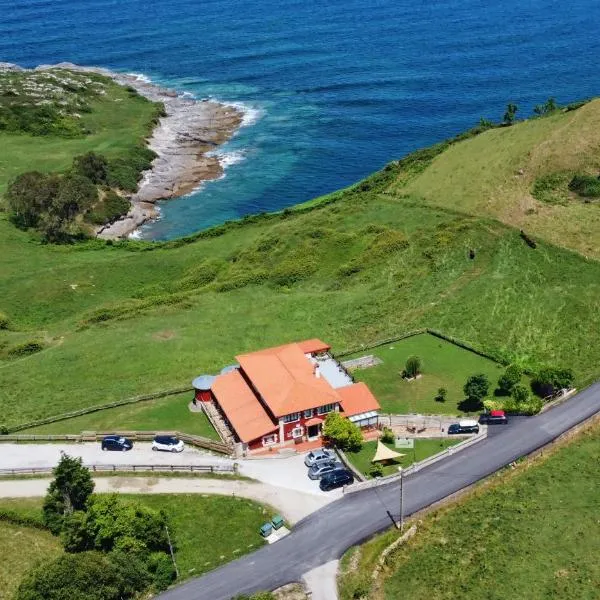 Posada Punta Liñera, hotel v destinaci San Vicente de la Barquera