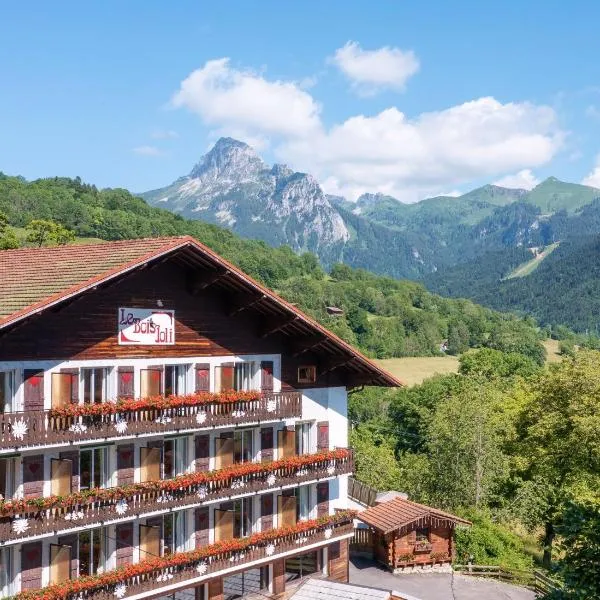 Hotel Le Bois Joli, хотел в Евиан-ле-Бен