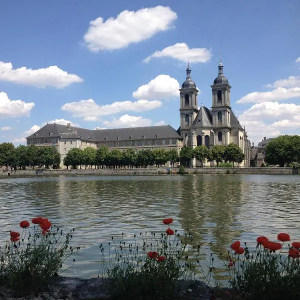 Hôtel de l'Abbaye des Prémontrés, hôtel à Pont-à-Mousson