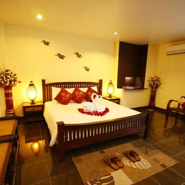 CM Night Bazaar Boutique Hotel โรงแรม ซี เอ็ม ไนท์บาซาร์ บูทีค - SHA Plus Certified, hotel di Chiang Mai