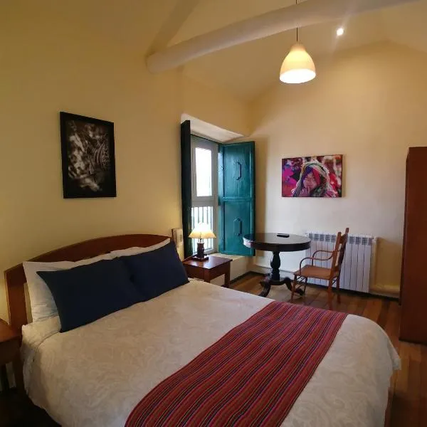 Hostal Corihuasi, hotel u gradu Kusko