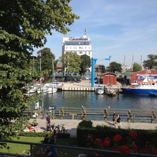 Doppelzimmer Tresen, direkt am Alten Strom, hotel v mestu Warnemünde