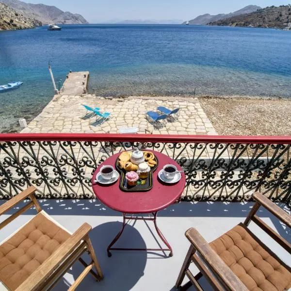 Petridi House, hotell i Symi