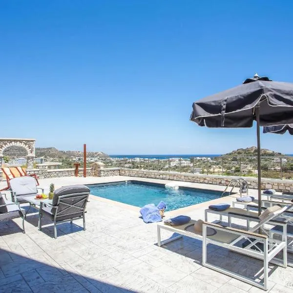 Des & Coo Luxury Villa with Private Pool, hotel sa Faliraki