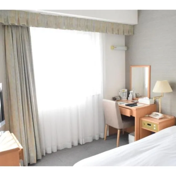 Bright Park Hotel - Vacation STAY 67876v, hotel em Kochi