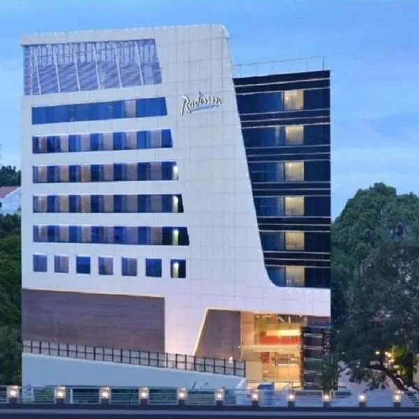 Radisson Bengaluru City Center โรงแรมในบังกาลอร์