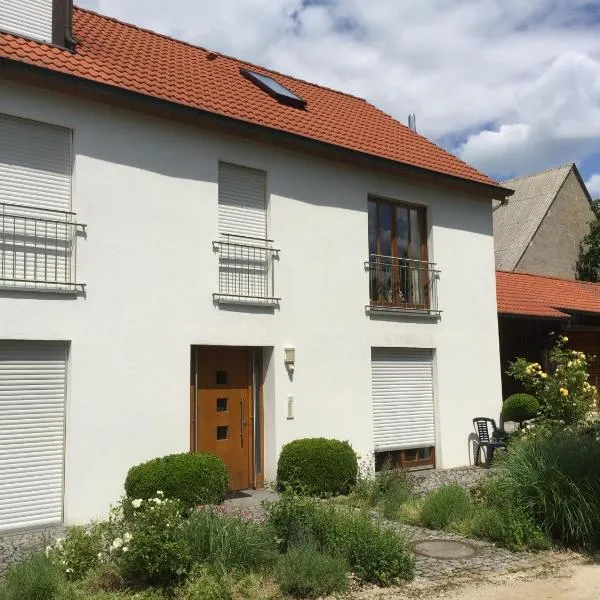 Sonniges Jura Loft im Golf Paradies Hilzhofen, hotel Neumarkt in der Oberpfalzban