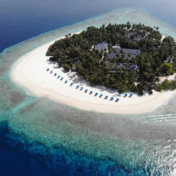 Malahini Kuda Bandos Resort: Kuzey Male Atolü şehrinde bir otel