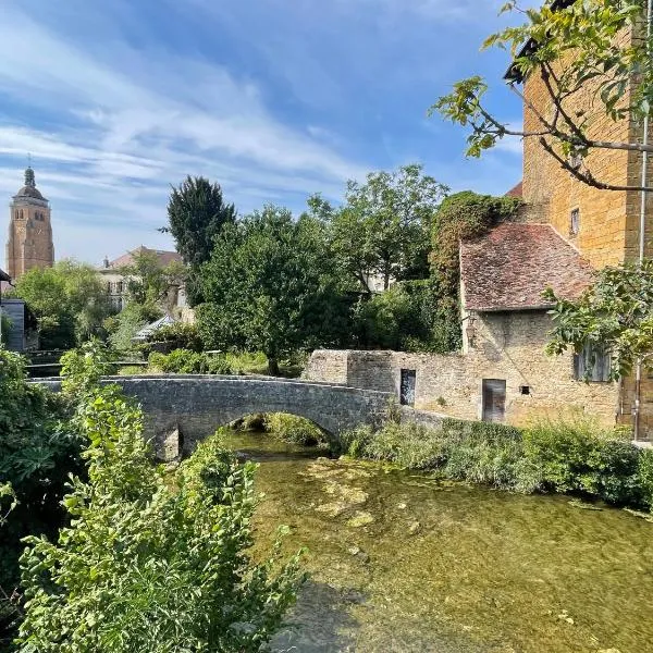 Maison près de la rivière, hótel í Arbois