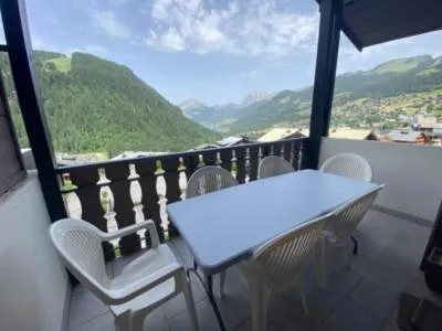 Châtel joli appartement 6 personnes: Châtel şehrinde bir otel