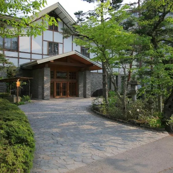 Senjukaku, hotel in Yamanouchi